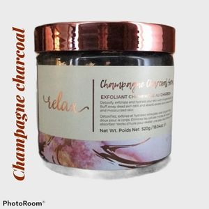 Champagne charcoal scrub 18.34oz.